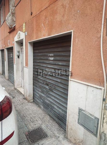 Foto a82fc851-9087-492e-9398-a4624e4ca02a. Parking voiture dans El Real Melilla