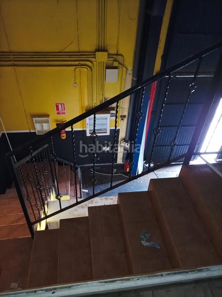 Foto d1ad91a3-ca18-4028-8641-a3310a95ca09. Industrial building in El Real Melilla