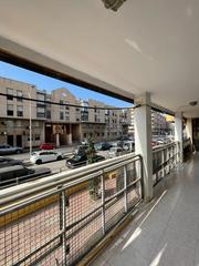 Geschäftsraum in Calle teniente casaña 12. Interesante local en entreplanta