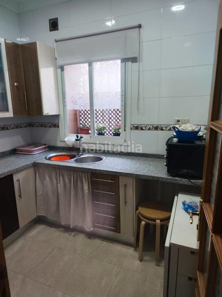 Foto a04993b3-858f-420f-8a5f-276f568ce0de. Casa a Barriadas Norte Melilla