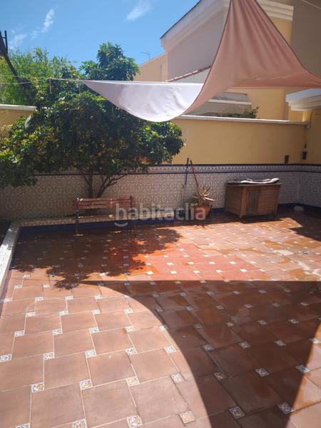 Foto 00aede58-32bd-44b1-b843-cc0e0cf11445. Casa adossada amb aparcament piscina a Alfonso XIII Melilla
