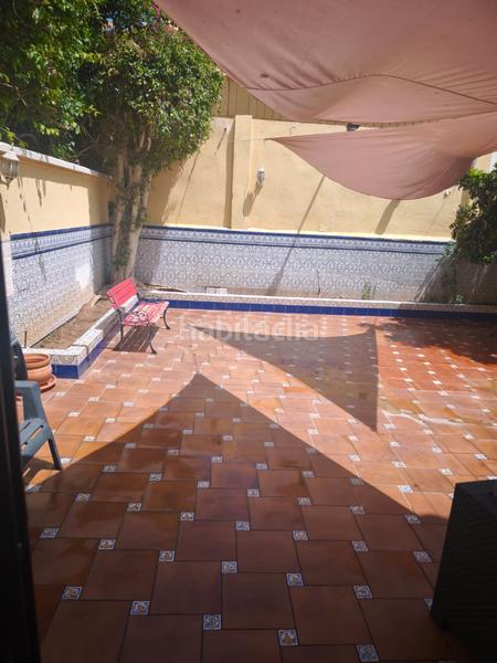 Foto d9f63052-e172-4e26-be98-10ba3ee75a1a. Casa adossada amb aparcament piscina a Alfonso XIII Melilla