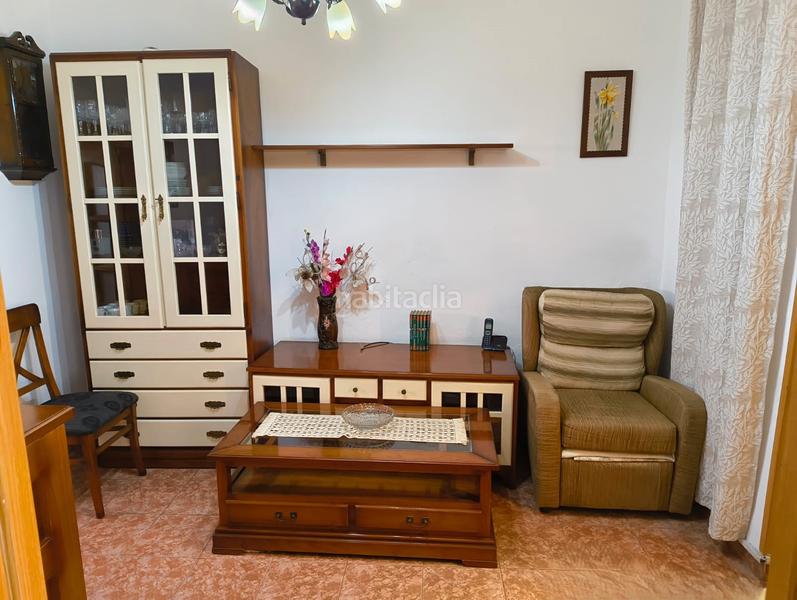 Foto f14a8afa-6ec9-49bd-a4f5-6eb6ad138568. Casa a calle el viento 7 a Isaac Peral Melilla