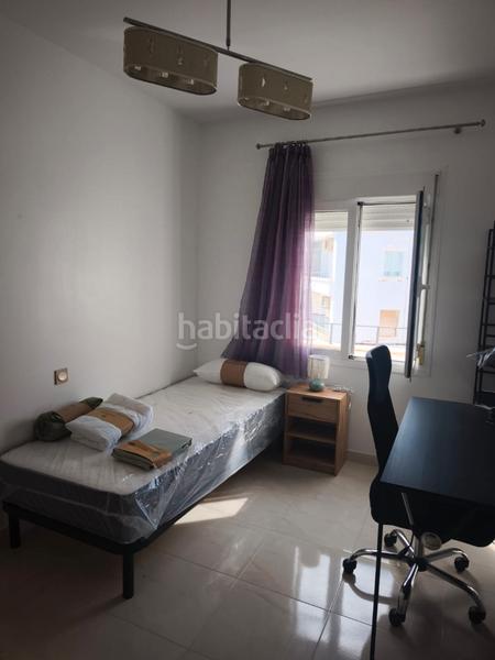 Foto 34d7ced3-91b2-4158-90c0-6622bea5bff5. Alquiler piso en calle del m mariano bartolom 6 vivienda ideal para estudiantes y deportistas en Melilla