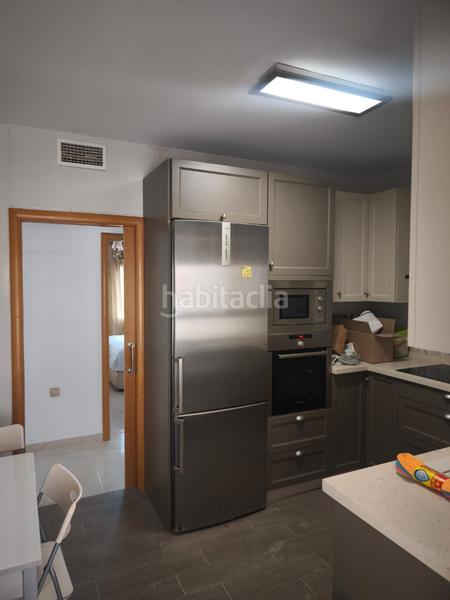 Foto 4bfb89fd-8bd3-4f6d-8bc8-af0a19c6a86e. Alquiler piso en calle del m mariano bartolom 6 vivienda ideal para estudiantes y deportistas en Melilla