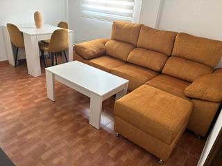 Apartamento  Calle ceuta 7. Interesante apartamento en el real