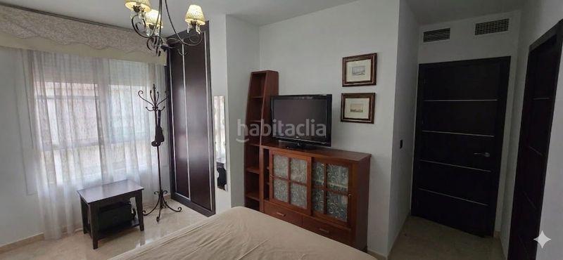 Foto a98b3792-c7ea-4dda-a219-4f0d90419a0b. Pis amb aparcament a Isaac Peral Melilla