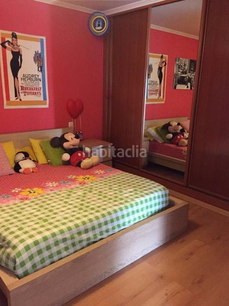 Foto 7c9ebd61-76a8-4489-8754-b93c2b2bacfe. Towny house with parking pool in Constitución Melilla