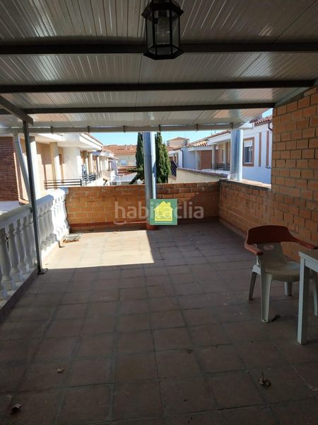 Foto ae303f80-b4c3-4106-994d-395e4785e009. Casa adossada amb calefacció aparcament a Madrigueras