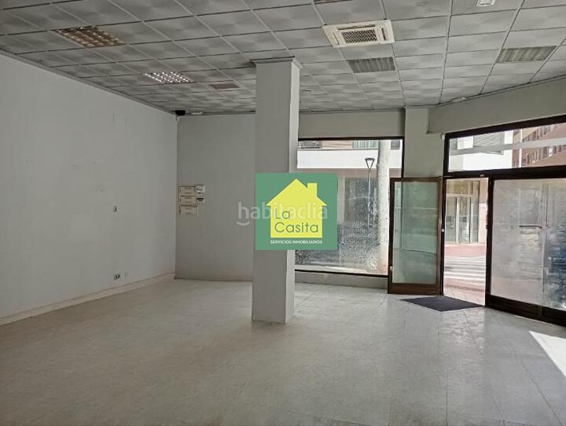 Foto 1b1c684e-7b9b-4b46-bdea-06847bc12c80. Alquiler local comercial se alquila local zona Industria. ref. alol102 en Albacete