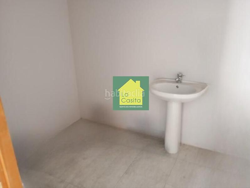 Foto ad3c878b-7e49-4fe8-884d-f44b6dc096d4. Alquiler local comercial se alquila local zona Industria. ref. alol102 en Albacete