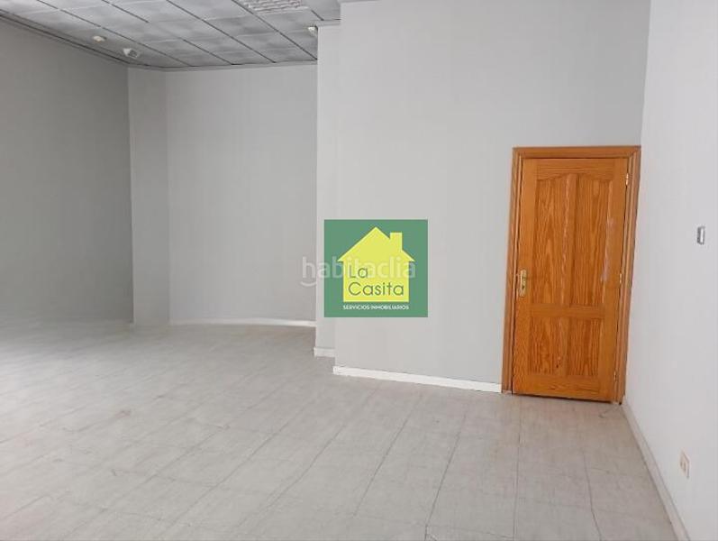 Foto bd213d9f-3585-4bf8-94bc-0fdeb8c41374. Alquiler local comercial se alquila local zona Industria. ref. alol102 en Albacete