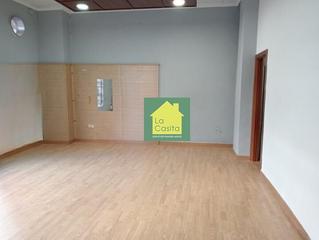 Affitto Locale commerciale in El Pilar. La casita inmobiliaria alquila local zona feriael pilar