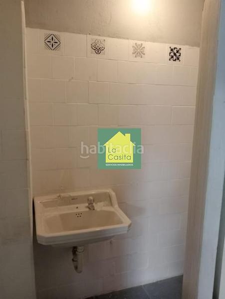 Foto 4c548f61-432d-41e5-8102-bc657a931053. Alquiler local comercial la casita inmobiliaria alquila local zona feriaEl Pilar en Albacete