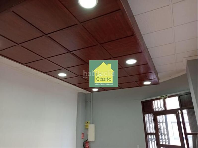 Foto a3fd71b2-6cee-4e80-b758-dcd01ee8df33. Alquiler local comercial la casita inmobiliaria alquila local zona feriaEl Pilar en Albacete
