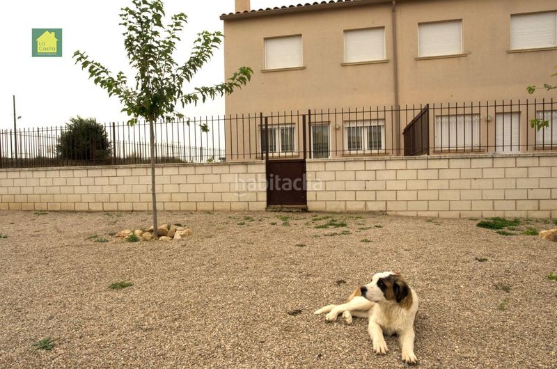 Foto 09a95c1a-e318-4ca2-a142-adf826cea97c. Casa adossada amb calefacció aparcament a Chinchilla de Monte - Aragón