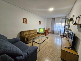 Alquiler Piso en Feria. La casita inmobiliaria alquila