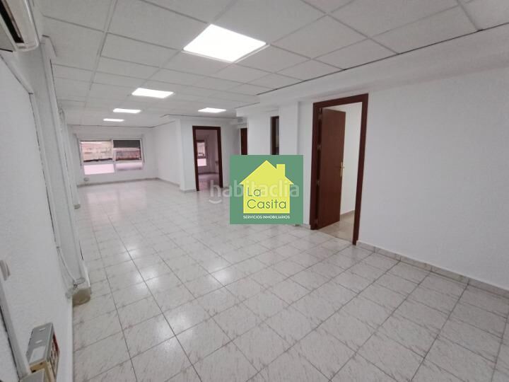 Foto e00e494b-d6b5-4462-8ee2-bd8af7b3ffd1. Planta baixa a Feria Albacete