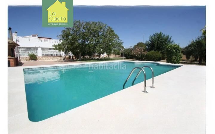 Foto a72ef7e1-f0a8-45c7-92b6-f67b8d2770bc. Xalet amb aparcament piscina a Pedanías - Extrarradio Albacete
