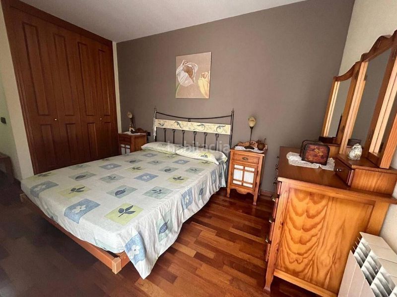 Foto f1d88ffa-f98d-4dd0-8ffd-afb2e139435d. Lloguer pis a Castellarnau Sabadell