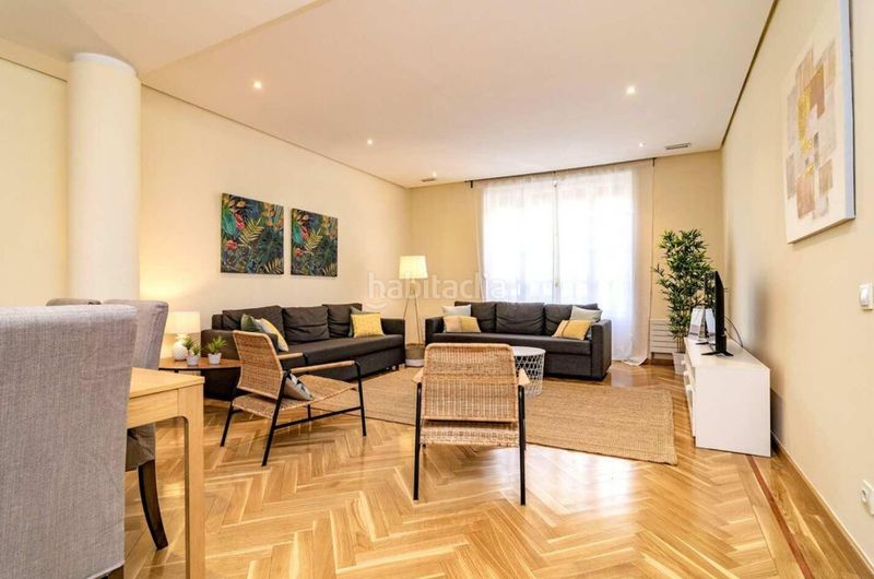 Foto 76e5a42d-a276-4219-baab-20b39378f1c7. Rent flat in Centre Roses