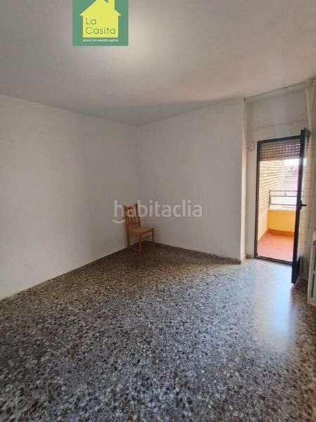 Foto af3e1667-9a30-48fa-a631-219c063c6e0a. Pis amb calefacció a Industria Albacete