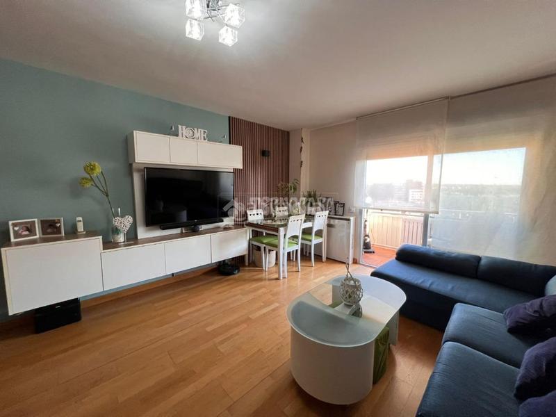 Foto 95621c7e-f9fd-4656-a810-f30c2b9806b6. Piso  en venta en Veredillas Torrejón de Ardoz