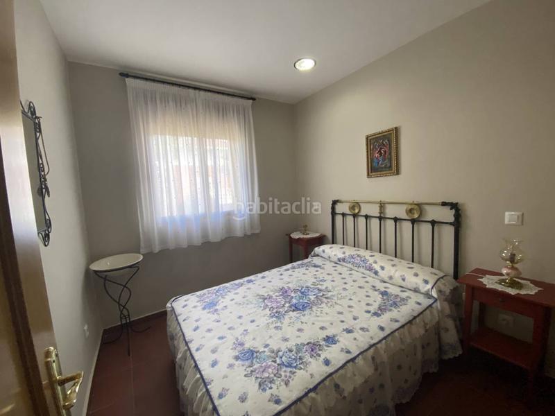 Foto b3a2d72c-2138-463d-9fb7-8535943de108. Casa amb calefacció a Coronada (La)