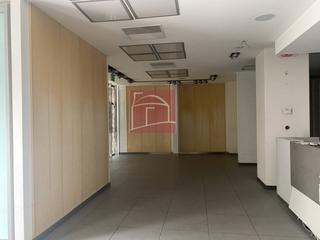 Affitto Locale commerciale in Villanueva de la Serena. Local comercial en zona comercial de villanueva de la serena