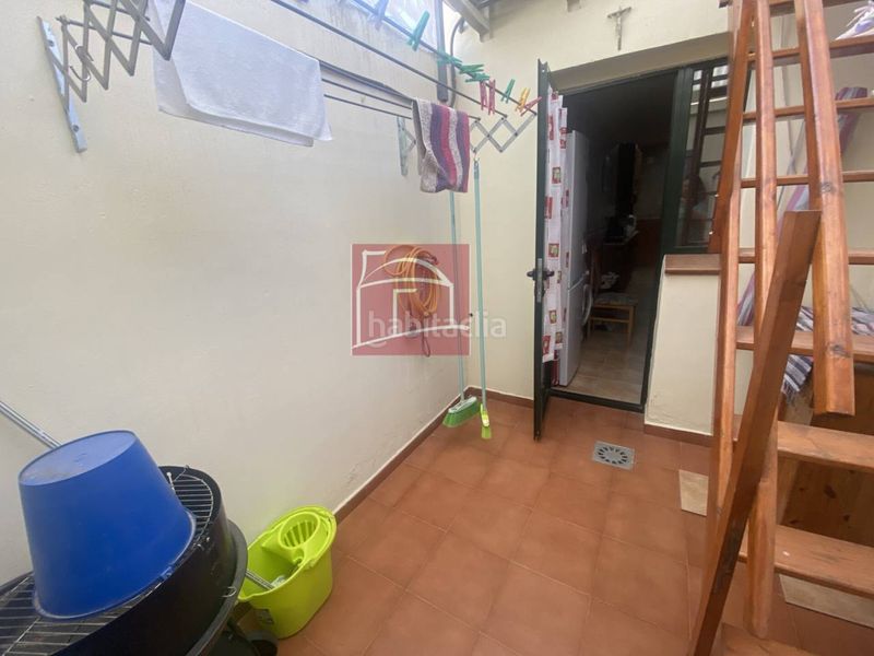 Foto 4fbe94f0-9cda-4a9b-91a7-41e1ea43d14b. Casa adosada casa en urbanización con piscina y zonas ajardinadas en Villanueva de la Serena