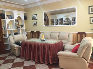 Casa  Castillo de la encomienda. Planta baja en venta