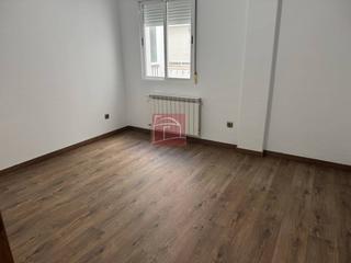 Pis  López de ayala. Piso reformado, con plaza de garaje y trastero en el centro de v