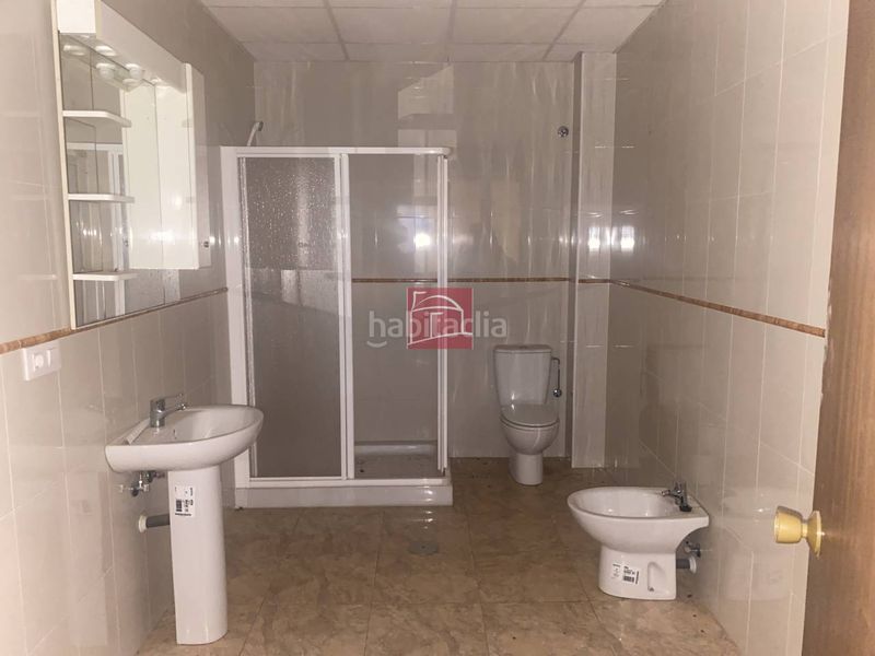 Foto b91f02e2-3b08-41e6-b146-054097bffa42. Casa se vende edificio con garaje en Villanueva de la Serena