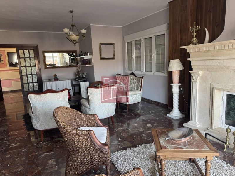 Foto 60d32ea8-62e9-4a61-a70f-bc827dd99839. Chalet  en venta en Villar de Rena