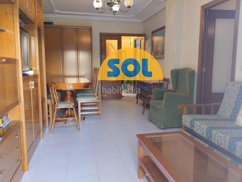 Foto 1acc6b85-6a3c-4810-8013-5c9a0f46dae8. Pis a calle san juan 1 a Don Benito