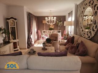 Casa adossada  Calle salvador dalí. Adosado en venta en la zona del parque tierno galván