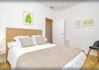 Rent Flat  Carrer de santa caterina 27