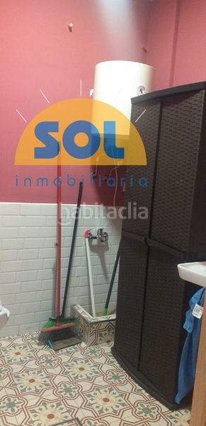 Foto 3bc66ca8-cf5d-4947-ac54-97d4ddb62cdc. Local comercial a Don Benito