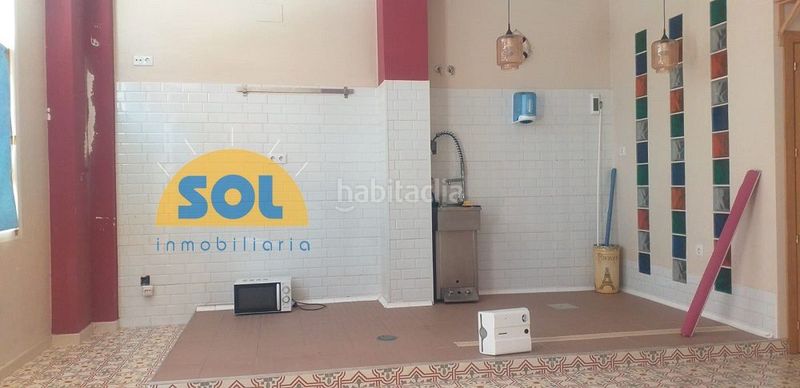 Foto ace279ec-87c2-4e27-b41e-00aa24e37a4a. Local comercial a Don Benito