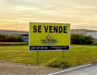 Terrain résidentiel  Calle de la autovia de logrono. Terreno de uso industrial junto al complejo comercial torre outl
