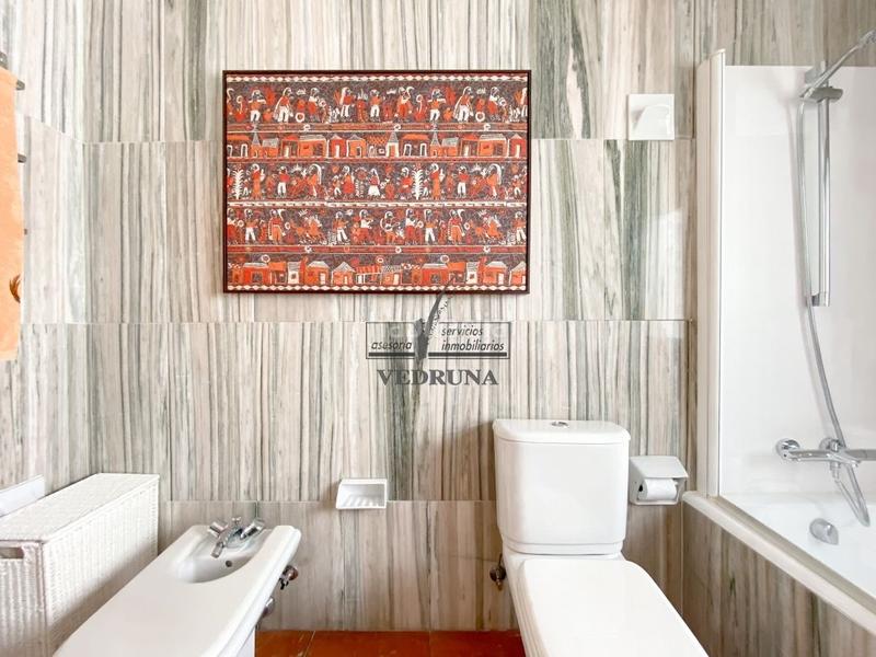 Foto 0a783ab8-3004-4f1a-b1e8-17d89db1c324. Dachwohnung mit heizung parking in Paseo Constitución - Las Damas Zaragoza