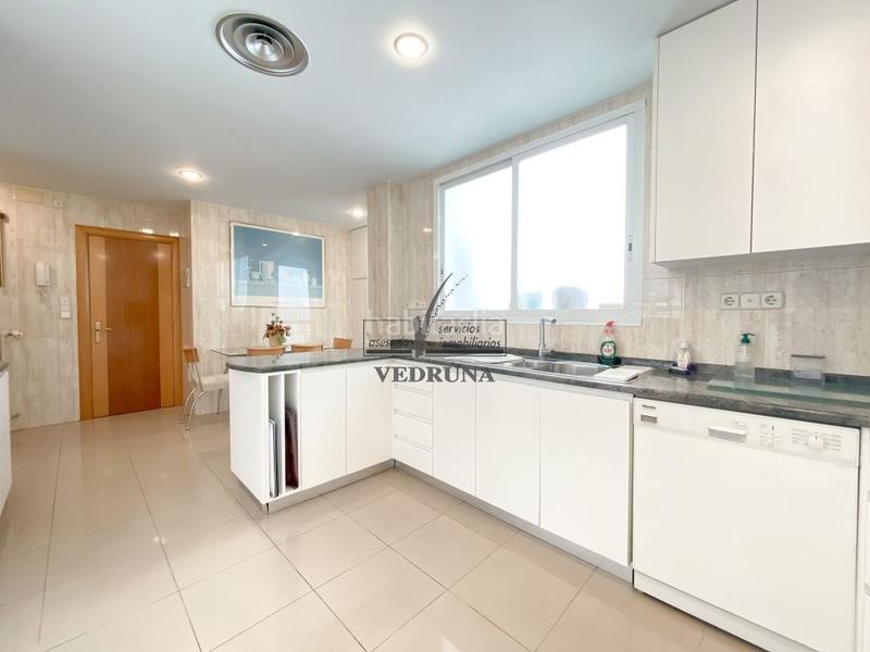 Foto 9c9693a7-44bd-4672-8fe1-f7a9c09310c1. Dachwohnung mit heizung parking in Paseo Constitución - Las Damas Zaragoza