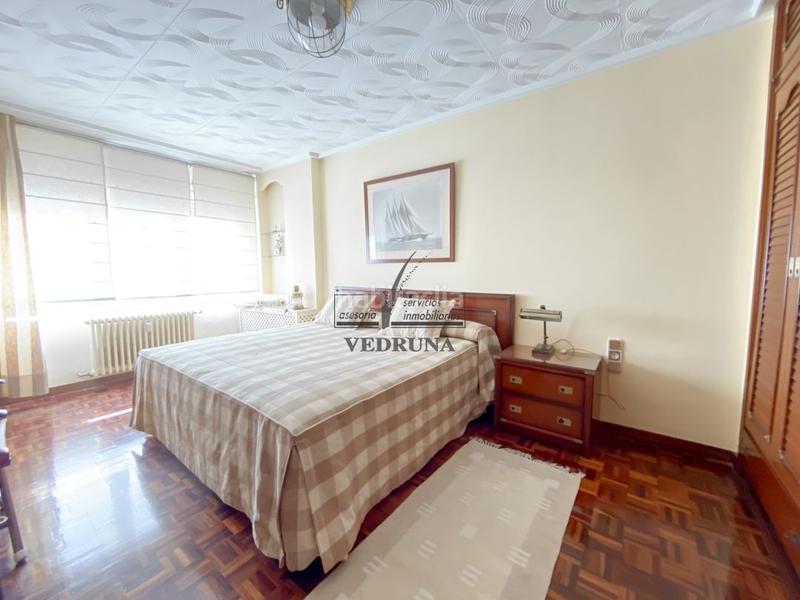 Foto c4ced19a-0da4-4503-8dfc-b5295974b22b. Dachwohnung mit heizung parking in Paseo Constitución - Las Damas Zaragoza