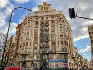 Pis  Paseo de sagasta. Piso exterior de 278m2 para adaptar a su gusto en paseo sagasta