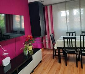 Location Appartement  Calle de los comuneros de castilla. Junto al ps. echegaray, piso alquiler temporada, amueblado de sa