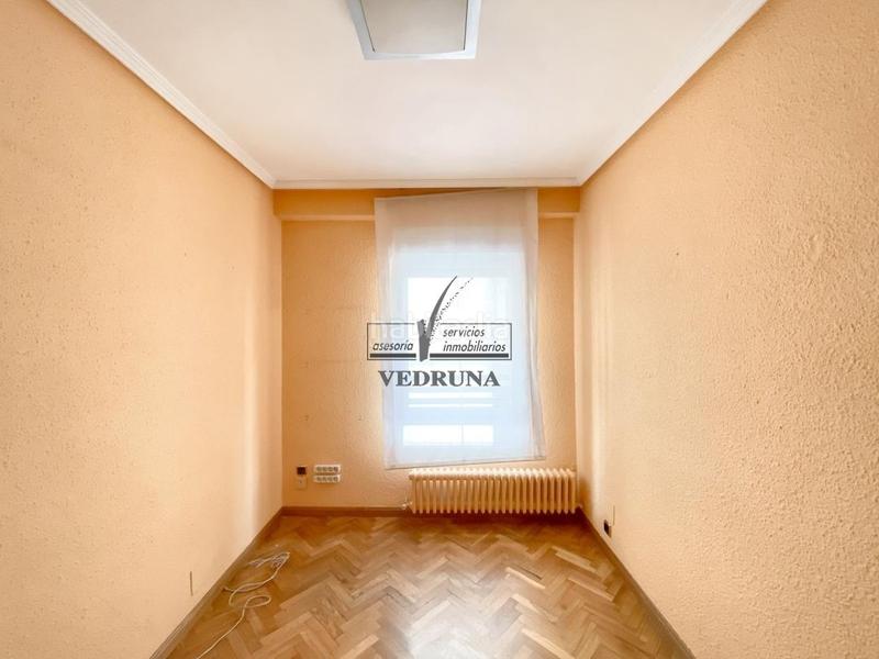 Foto 235a347a-bf36-4bce-af12-a7c362c71a17. Etagenwohnung mit heizung parking in Paseo Sagasta Zaragoza