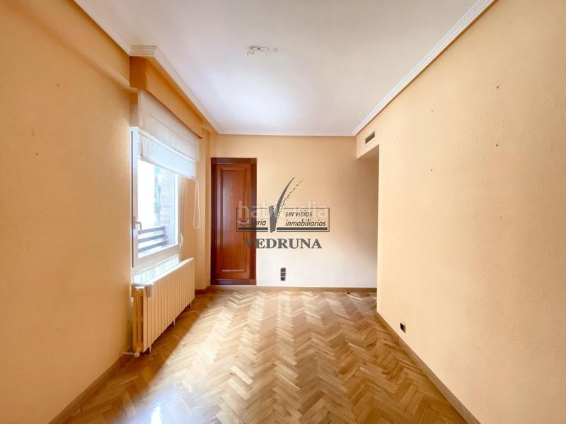 Foto 5c16c645-8905-44f8-b272-31e40b6a105f. Etagenwohnung mit heizung parking in Paseo Sagasta Zaragoza