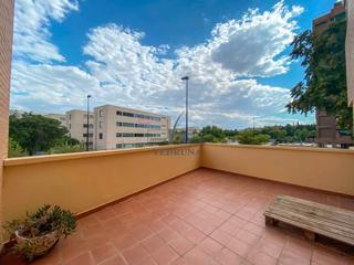 Miete Etagenwohnung  Avenida alcalde ramón sainz de varanda. Gomez lagunaromareda, sin muebles, garaje, trastero, piscina y z