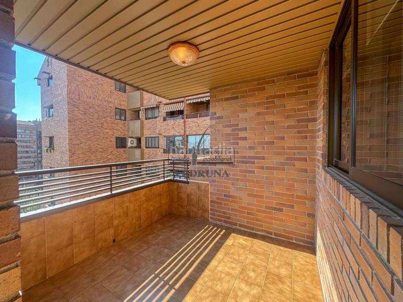 Foto 432d4413-96bd-4633-a77a-c0a451db80e3. Affitto appartamento con riscaldamento parcheggio piscina in Zaragoza