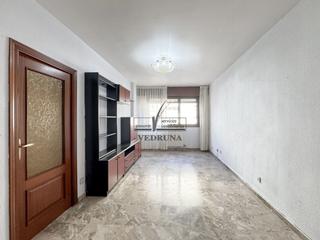 Etagenwohnung  Calle de tomás zumalacárregui. Piso en venta en zumalacarregui  garaje y trastero opcionales